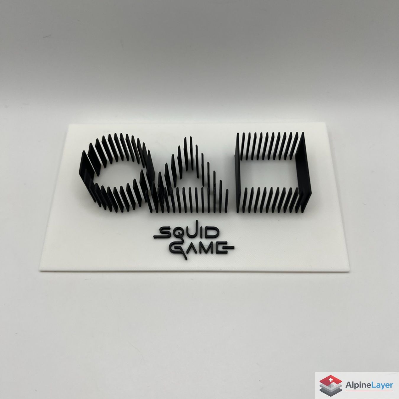 Statuette: Squid Game Logo Layered Sculpture 3D Printed Decor – Nuovo (secondo la descrizione) da Losone venduto da AlpineLayer 1