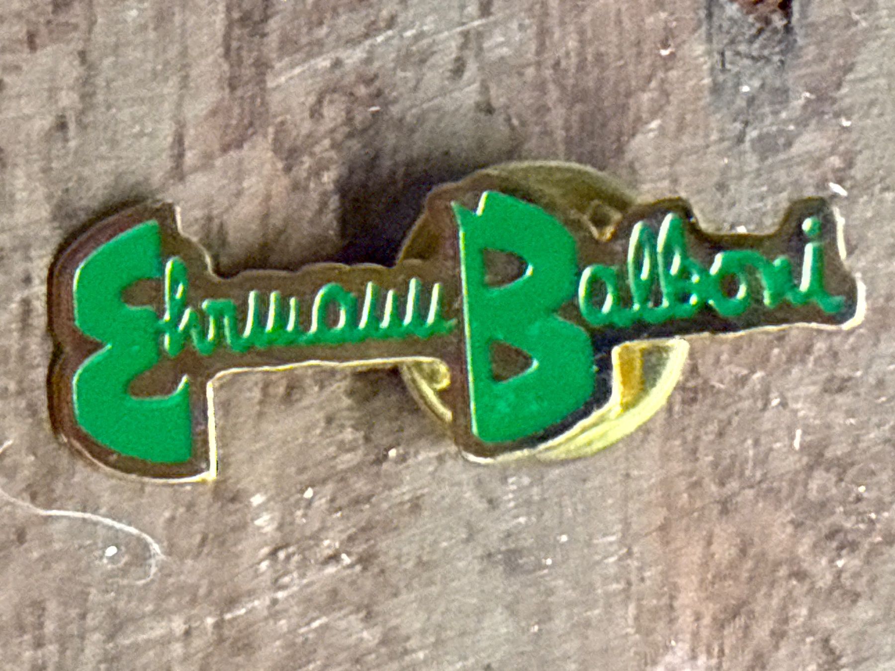Plaquettes & Badges: Pin – D'occasion à Amriswil par used2use