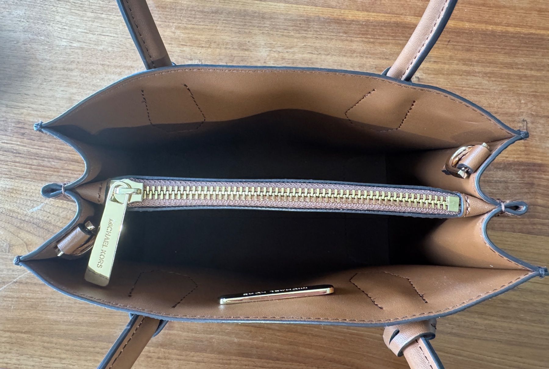 Michael Kors Borse da donna: Michael Kors Tasche braun – Nuovo (secondo la descrizione) da Maienfeld venduto da nca_vl2g 3