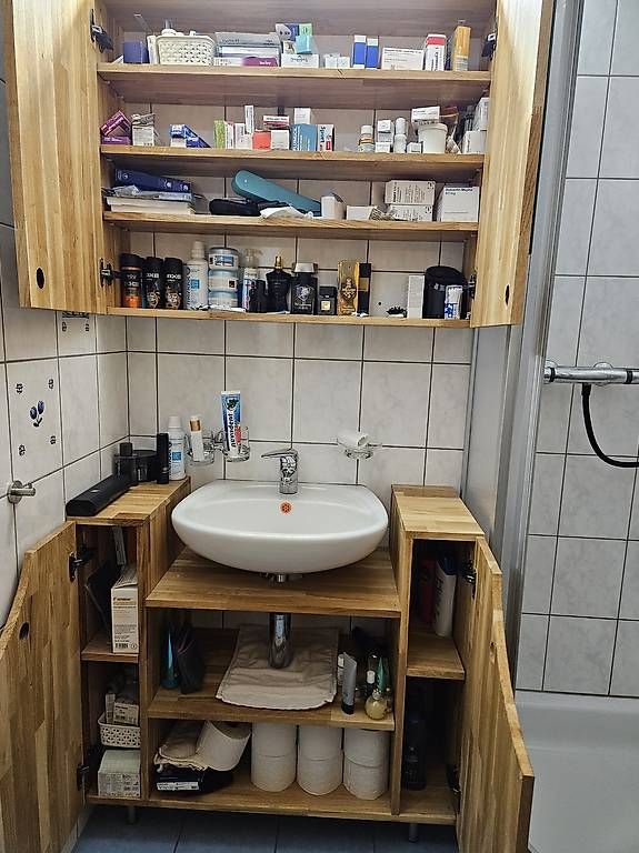 Mobili per bagno: Badezimmermöbel Set in Eiche Massiv – Usato da Visp venduto da Dhollaender 1