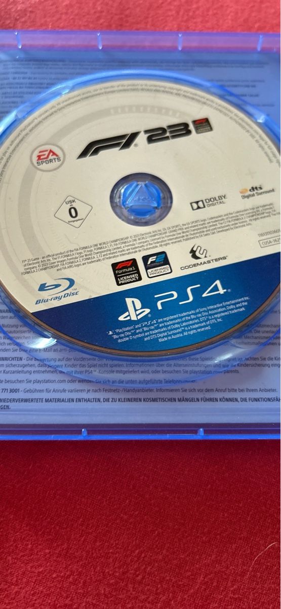 Jeux: PS4 spiele  – D'occasion à Hirzel par nora1983 1
