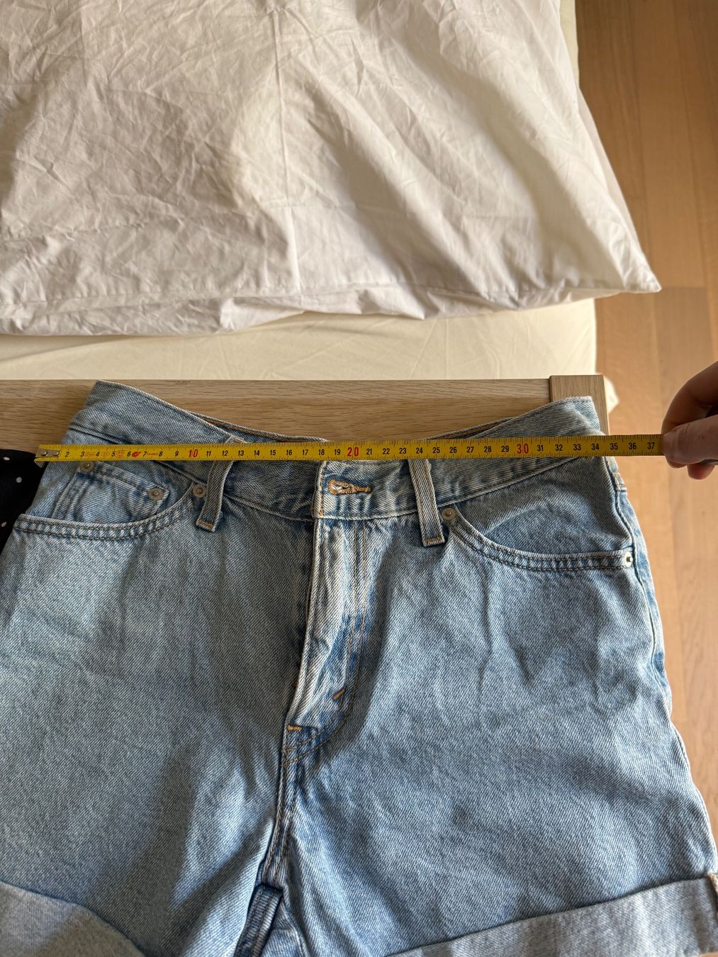 Levi's Jeans: Levis 80s mom shorts – Usato da Zürich venduto da AlineCr 6