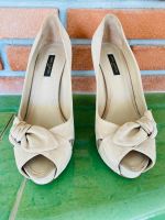 Louis Vuitton beige Pump in Grösse 37
