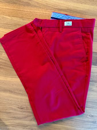 Hilfiger Chino Hose Herbst Gr. 48 - 33/30, rot Baumw., Neuw.