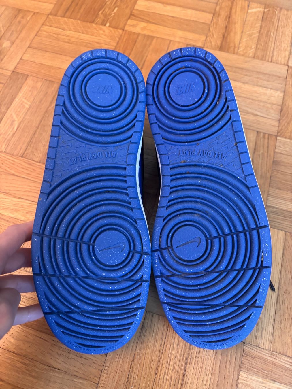 Nike Scarpe per ragazzi: Sneakers Nike, 38.5 – Usato da Luzern venduto da naome 4