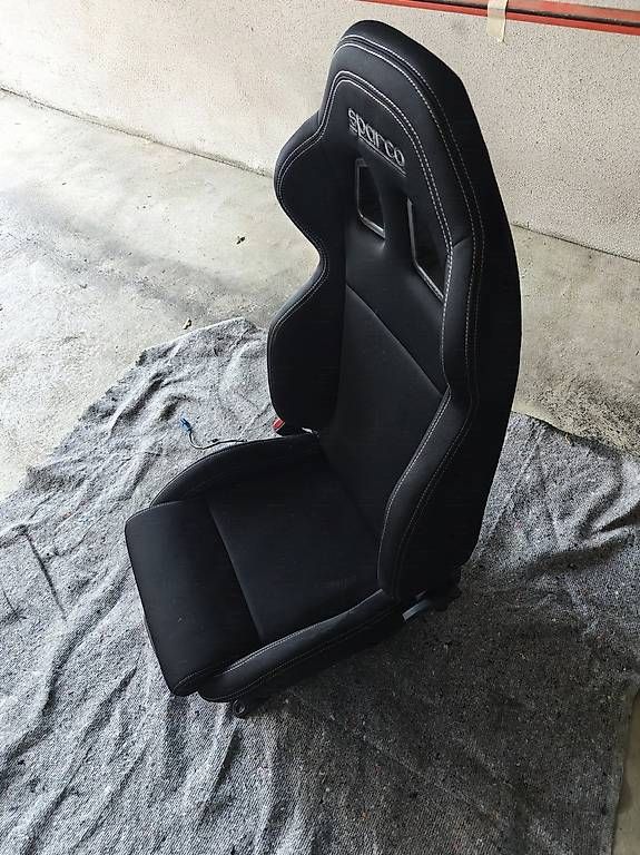 Alle Autoersatzteile: 2 Sièges Sparco R100  semi baquet  – Gebraucht aus Estavayer-le-Lac von Equinox8 2