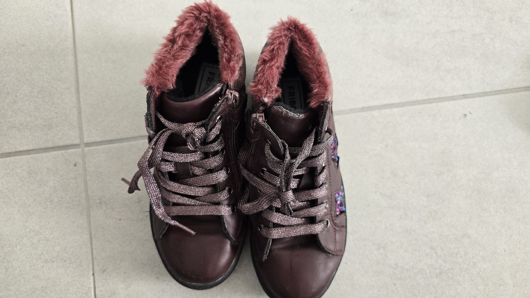 Scarpe per ragazze: Schuhe Friboo gr. 33 – Usato da Wängi venduto da tamaso11 4