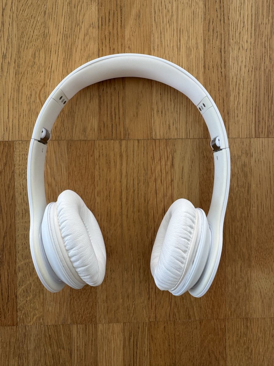 Beats Kopfhörer: Cuffie beats bianche – Gebraucht aus Basel von ser_qy29