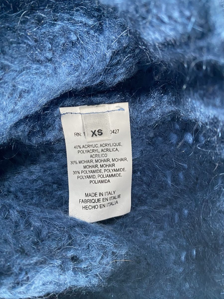 Maglioni & Felpe: Pulli Essentiel Antwerp blau – Usato da Chur venduto da simhofstr 2