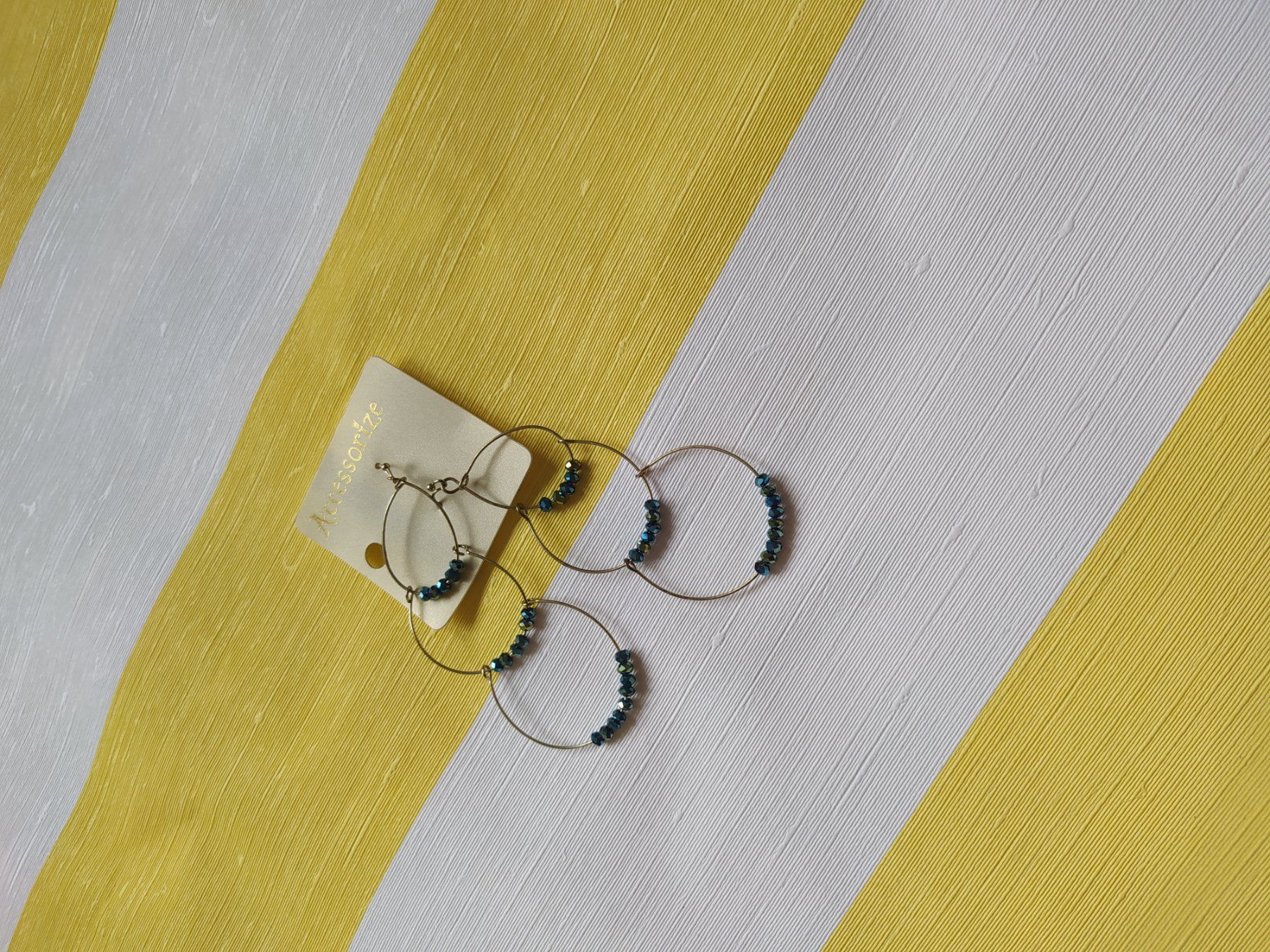 Orecchini pendenti & Orecchini a lobo: Neue Ohrringe von Accesories – Nuovo e nell'imballaggio originale da Widen venduto da isa_zz9b