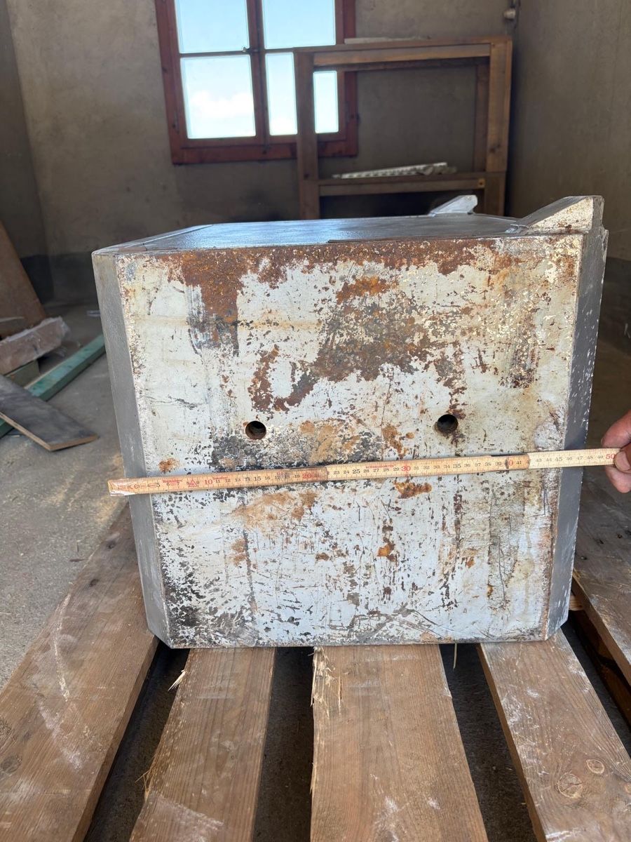 Tresor: Tresor Metall grau  – Gebraucht aus Grosswangen von cungibungi 5