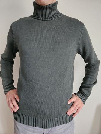 Bomboogie Smooth-knit sweater with high collar