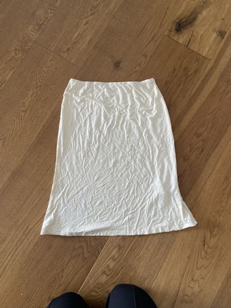 White midi skirt