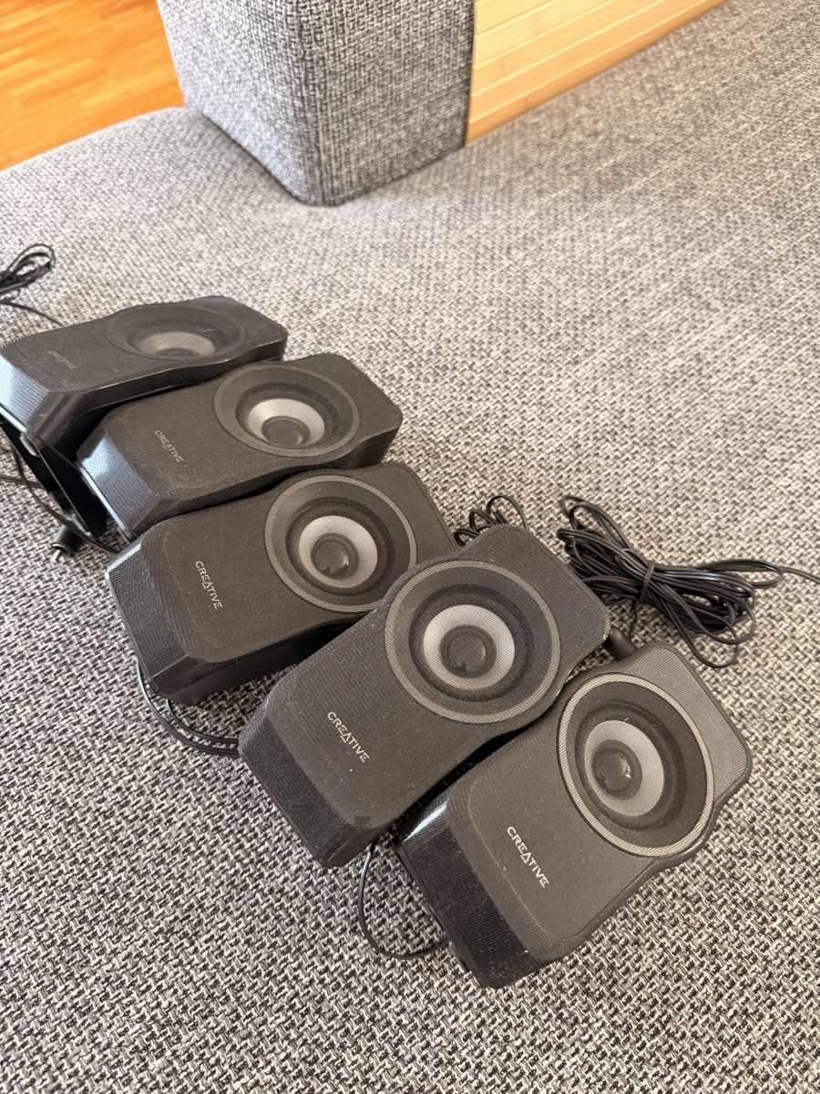 Creative Casse acustiche: Creative A520 5.1 PC Lautsprecher System mit Subwoofer – Usato da Bülach venduto da treb0r 5