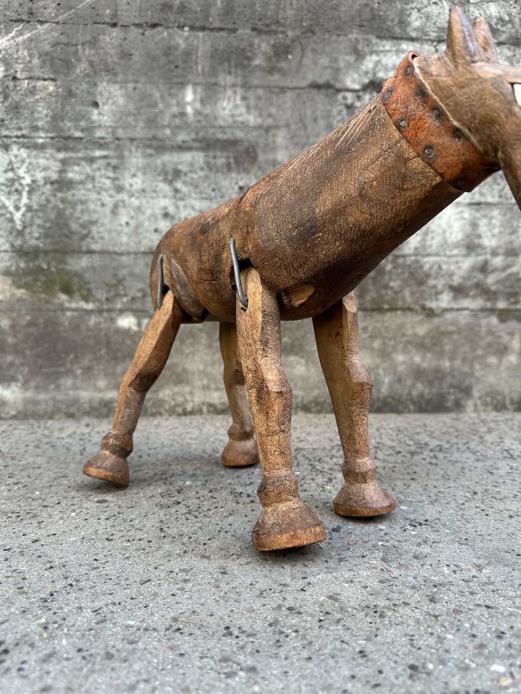 Statuette: altes Holz Pferd – Usato da Zürich venduto da frauflufelberg 1