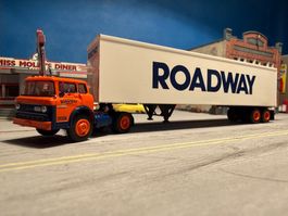 Ford C-Series Roadway Brekina H0 1/87 NEU