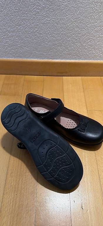 Geox Scarpe per ragazze: Geox Ballerinas 32 – Usato da St. Gallen venduto da ola_z 1