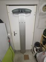 Designer Garderobe mit Spiegel und Möbel