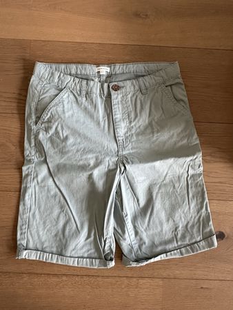 Leichte Shorts