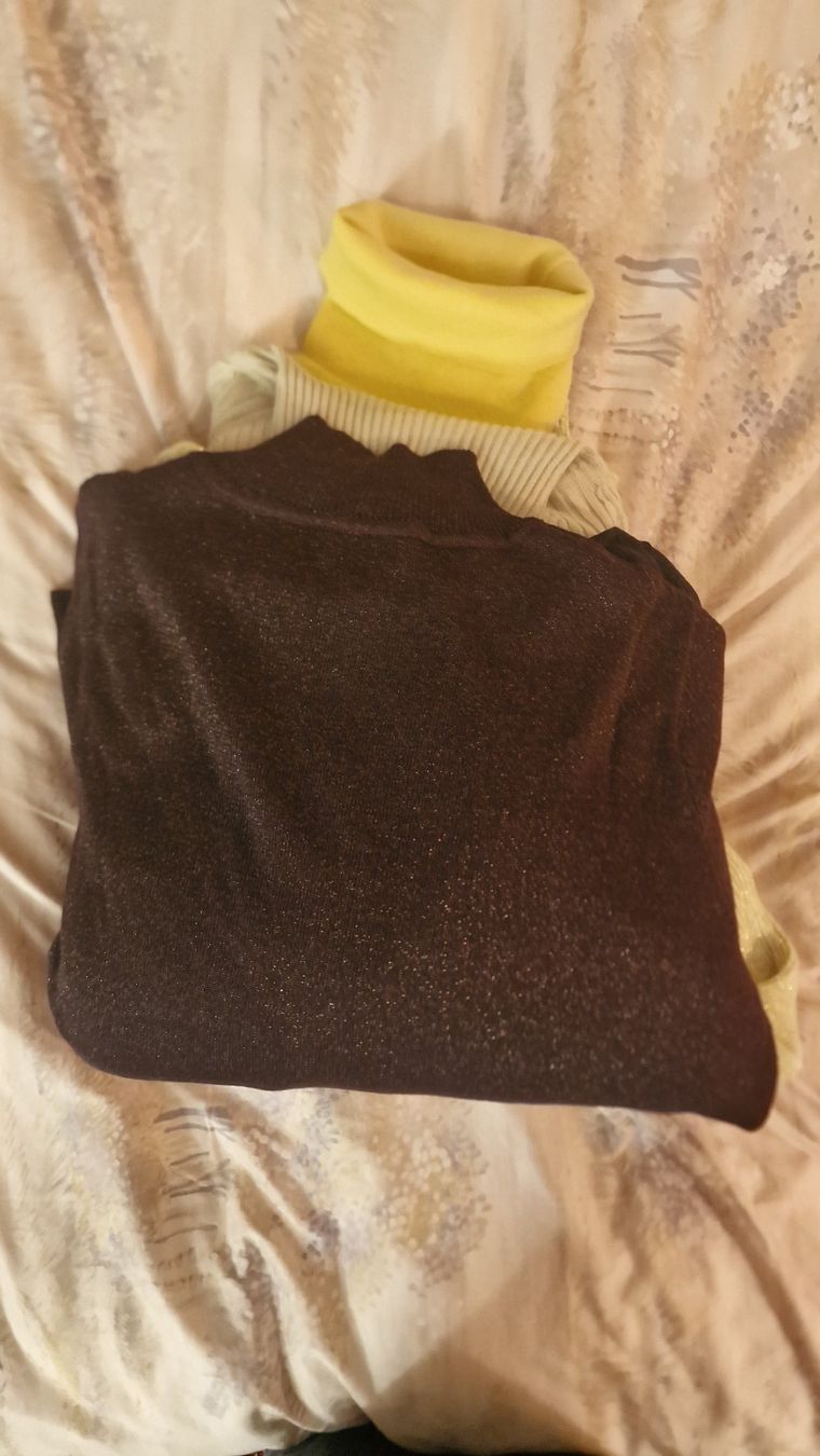 Pullover & Sweatshirts: Pullover Set 6 Stück verschiedene Marken gebraucht A – Gebraucht aus Binningen von Entruempeln 1