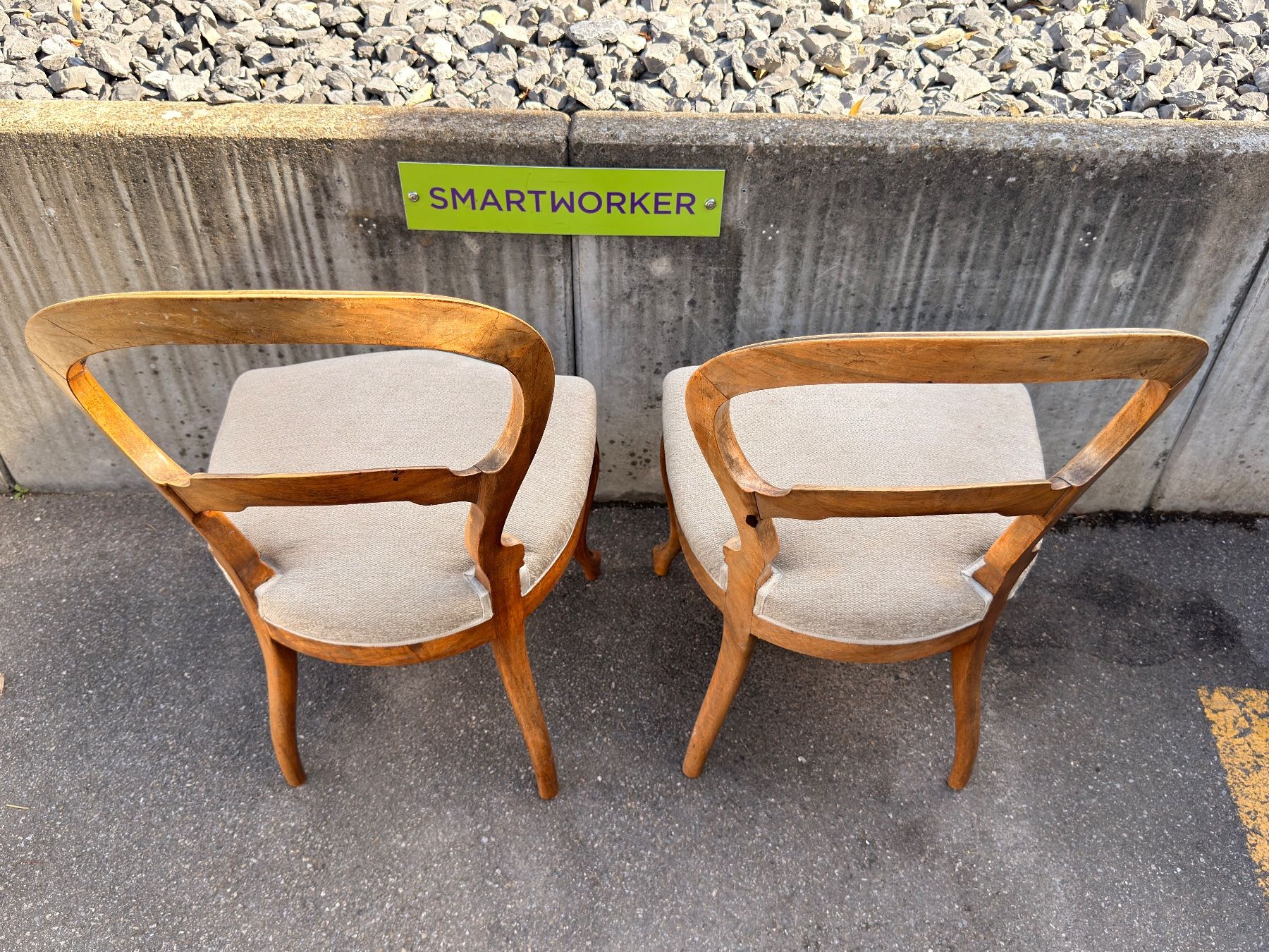 Stühle: 2 antike Stühle – Gebraucht aus Uster von smartworker 3