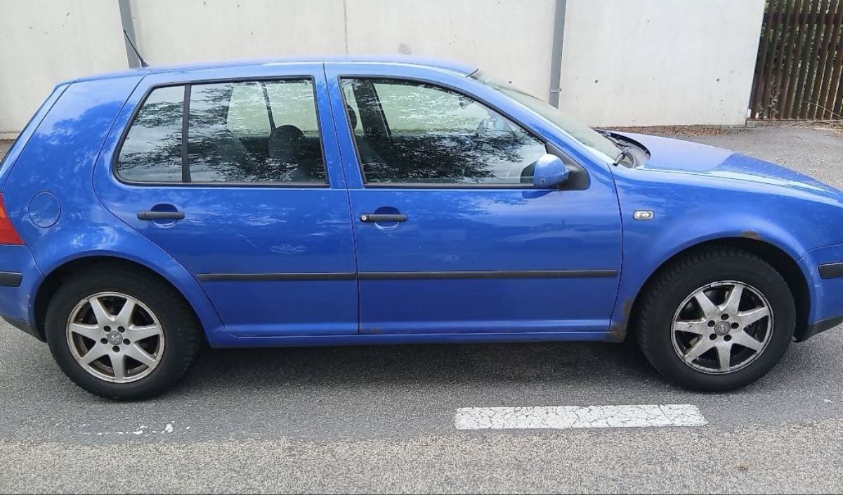 VW Automobili: Golf 4 motion – Usato da La Chaux-de-Fonds venduto da Transportchezmax 3