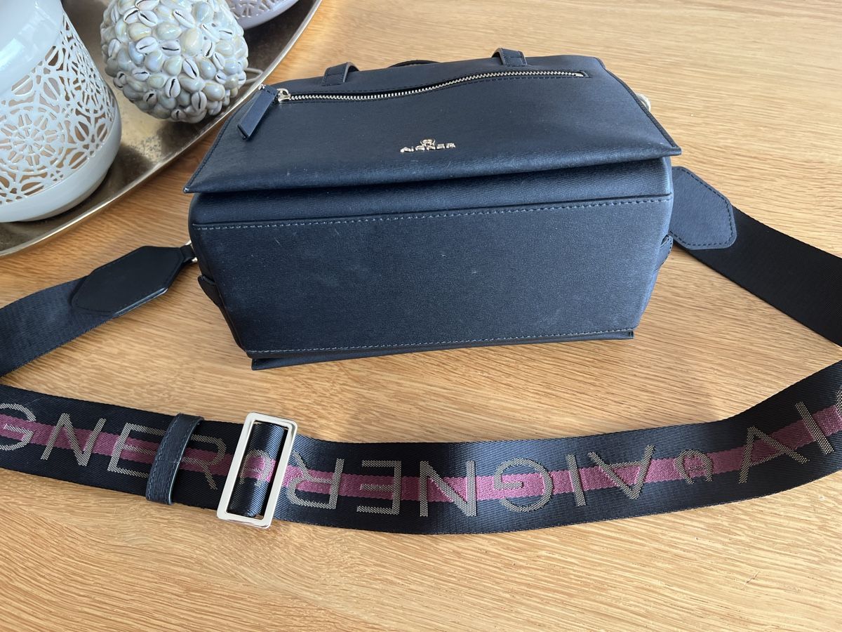 Aigner Borse da donna: Aigner Tasche Leder , letzte Chance 🔥🔥🔥🔥 – Usato da Döttingen venduto da Steinklopferin 3