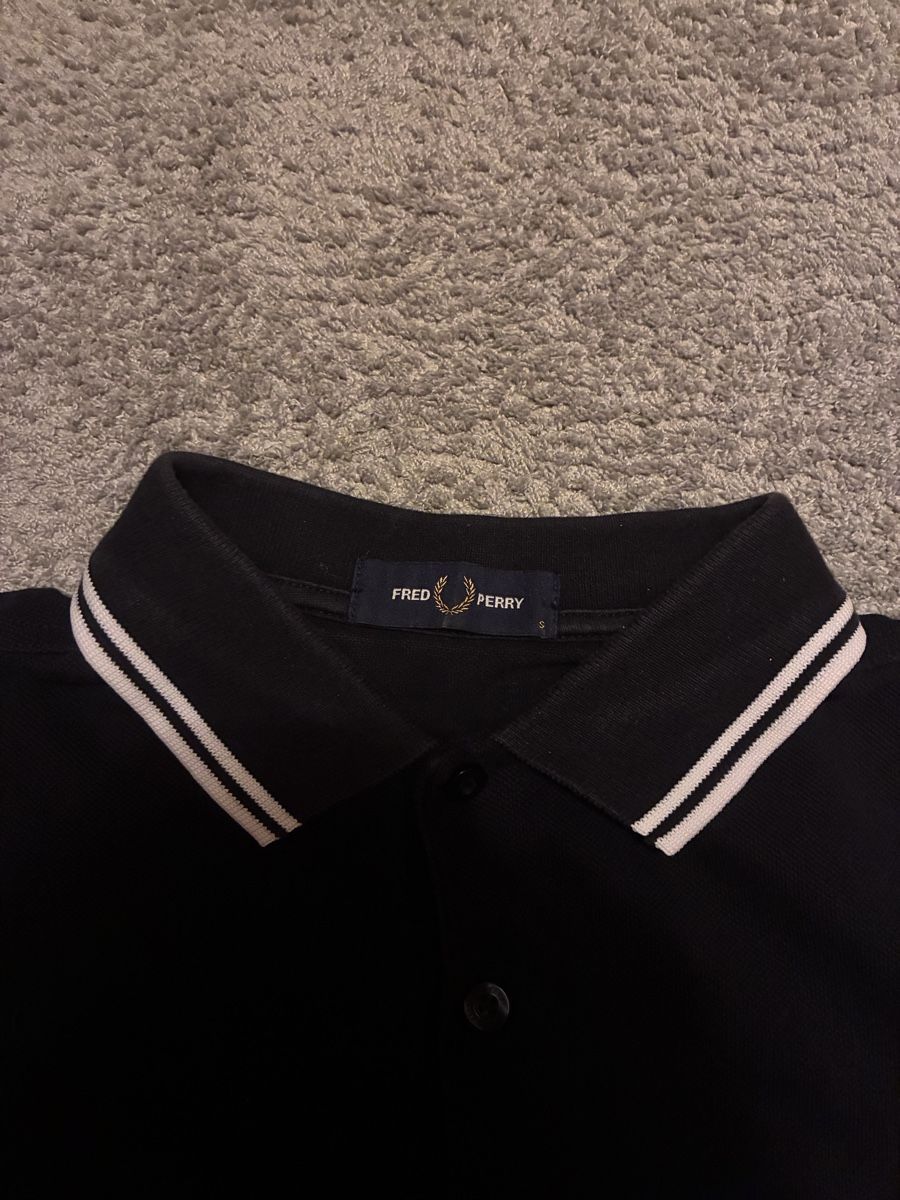 Fred Perry Polo-Shirts: Fred Perry Polo - Schwarz – Neu (gemäss Beschreibung) aus Gelterkinden von lgx2h3lm5 1
