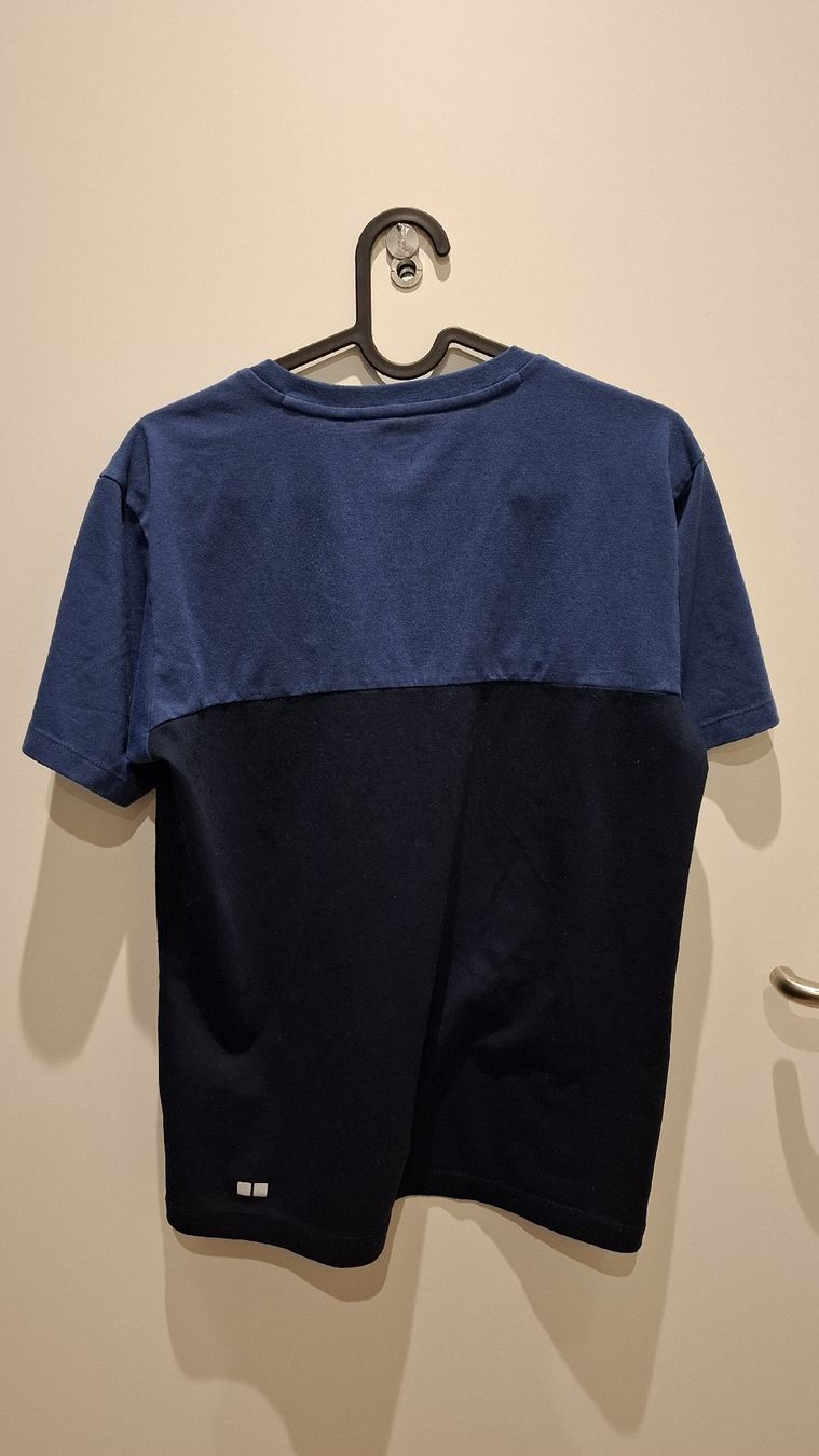 Uniqlo T-Shirts: uniqlo tshirt size XS – Gebraucht aus Zürich von pto_6wfs 2