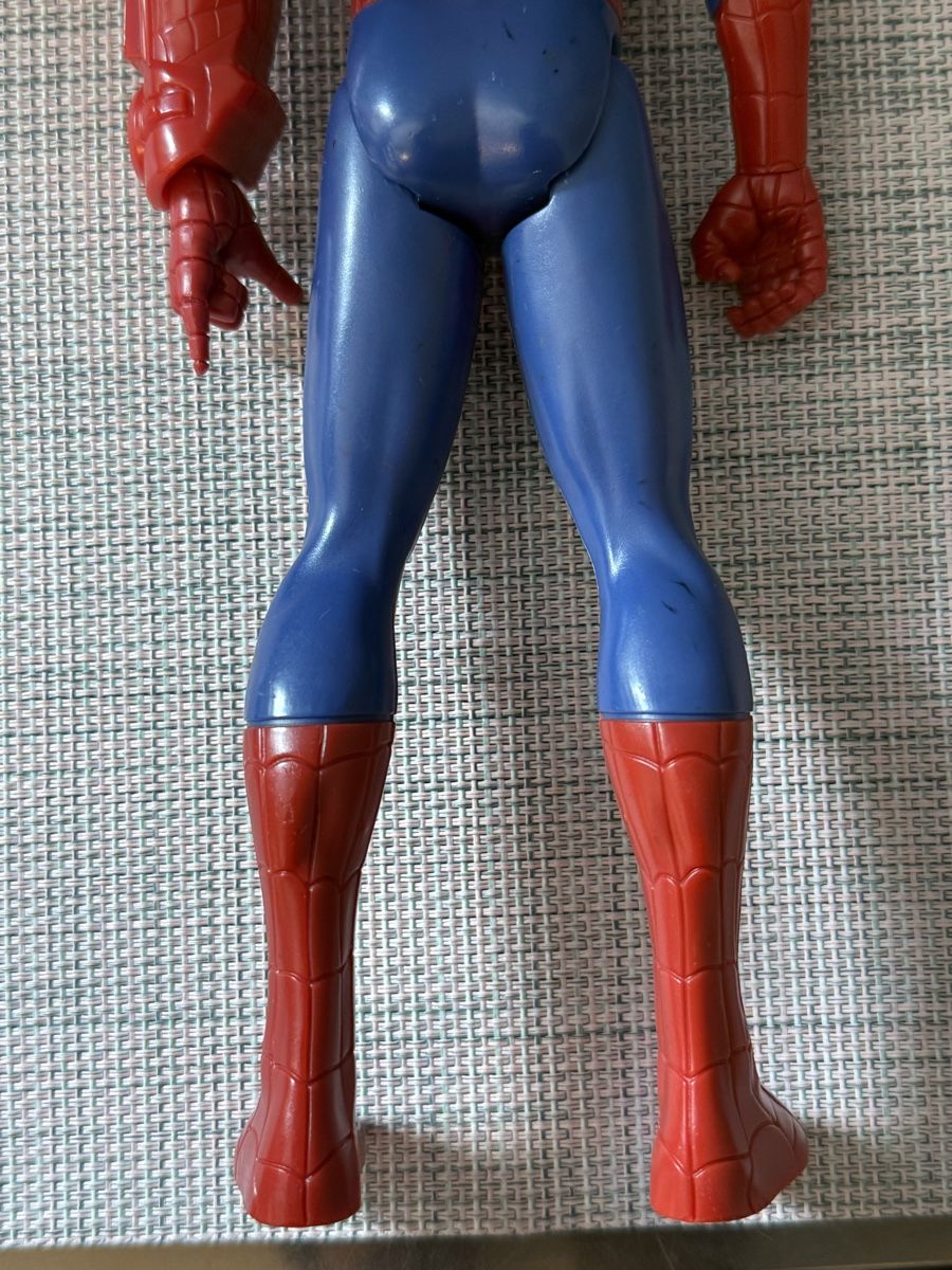 Statuette: Marvel Spider-Man Titan Hero Figur 30 cm Hasbro 2012 – Usato da Grenchen venduto da swiss.antiques 4