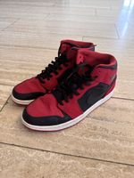 Air Jordan Mid Bred