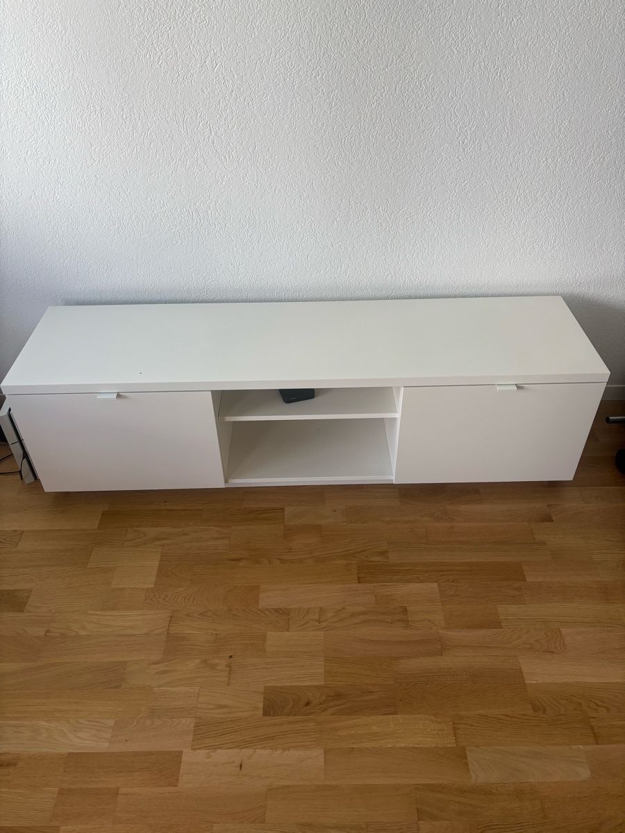 Ikea Mobili TV: TV-Möbel – Usato da Wabern venduto da Kevinspeck