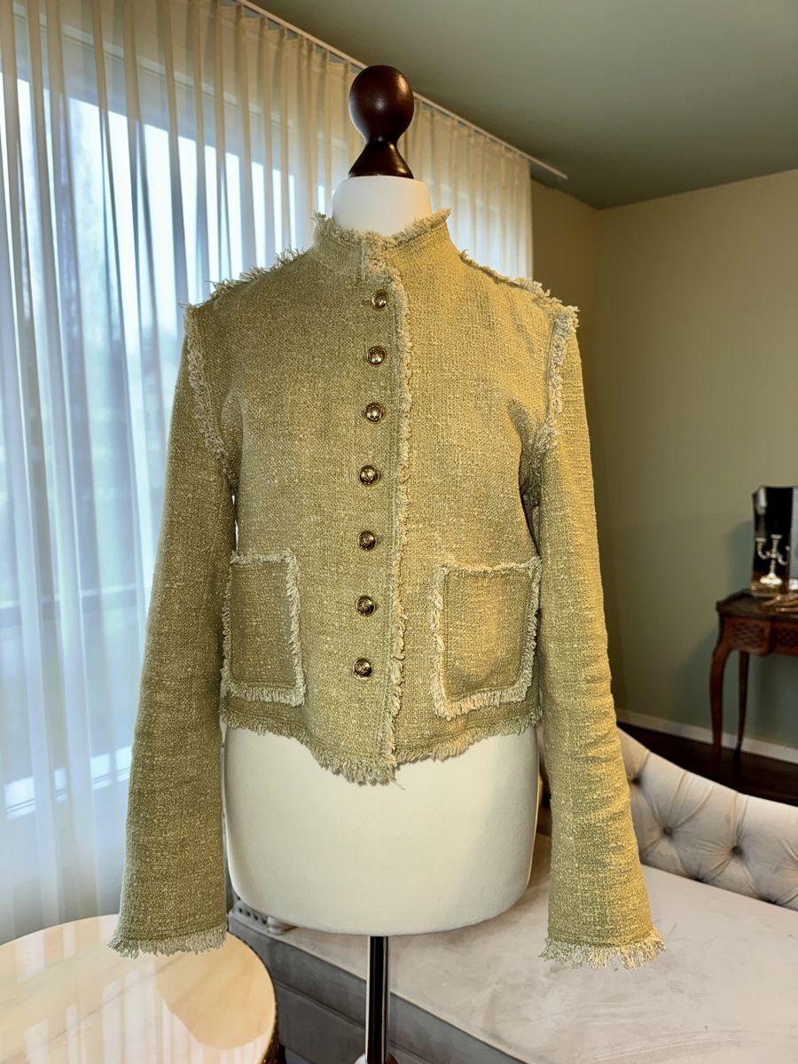 Vestes: Edle Frühlingsjacke, Bouclé-Stoff, Gr. S, Goldknöpfe – D'occasion à Baar par TheArchive