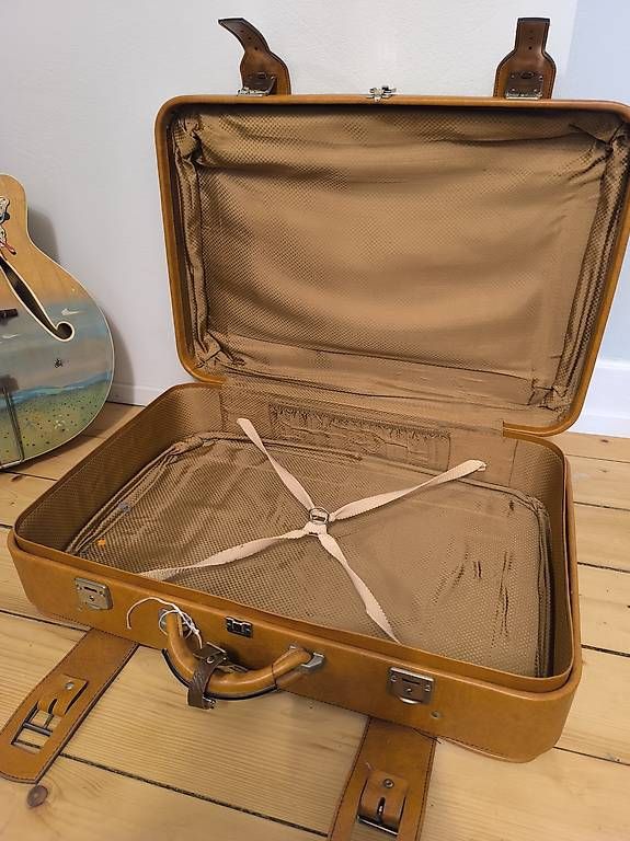 Reisekoffer: Vintage Koffer – Gebraucht aus Birmenstorf AG von fme_5qjr