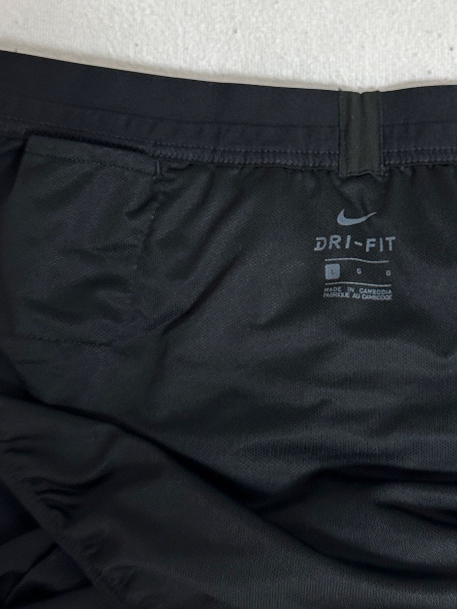 Nike Pantaloni: Nike kurze Hose G L – Usato da Maienfeld venduto da tobeyl2020 3
