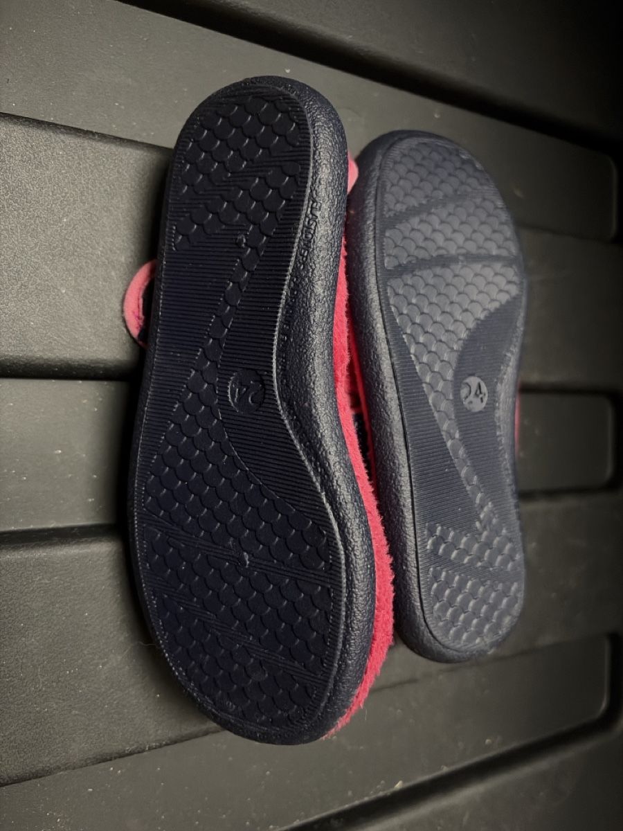 Chaussures filles: Mädchenfinken Grösse 24 – D'occasion à Granges-Paccot par Fwaeber 2