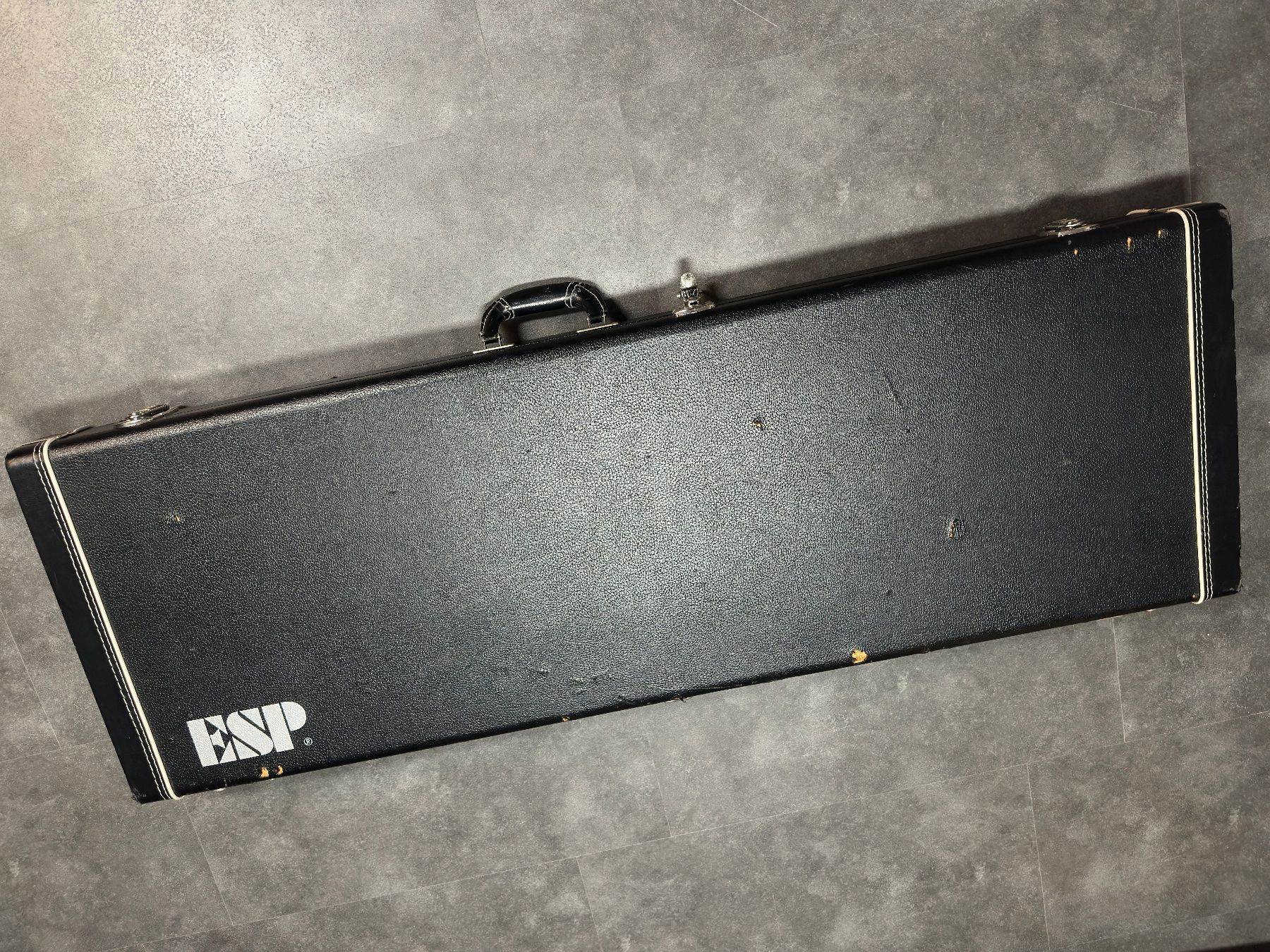 Esp Strumenti musicali: ESP Stream Bass – Usato da Recherswil venduto da Geruempel 8