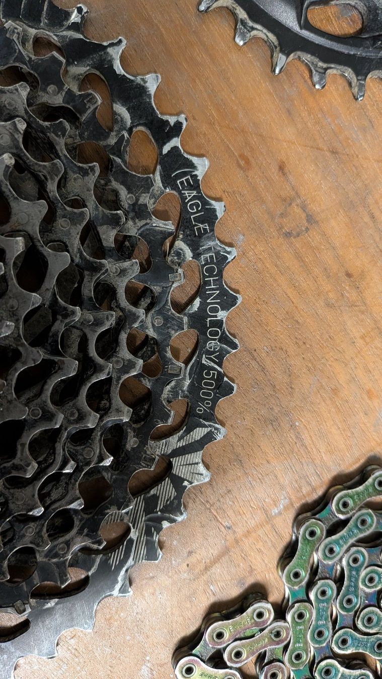 Sram Ersatzteile: SRAM X01 Eagle 12 Fach Komplettgruppe – Gebraucht aus Interlaken von Yeti_ 2