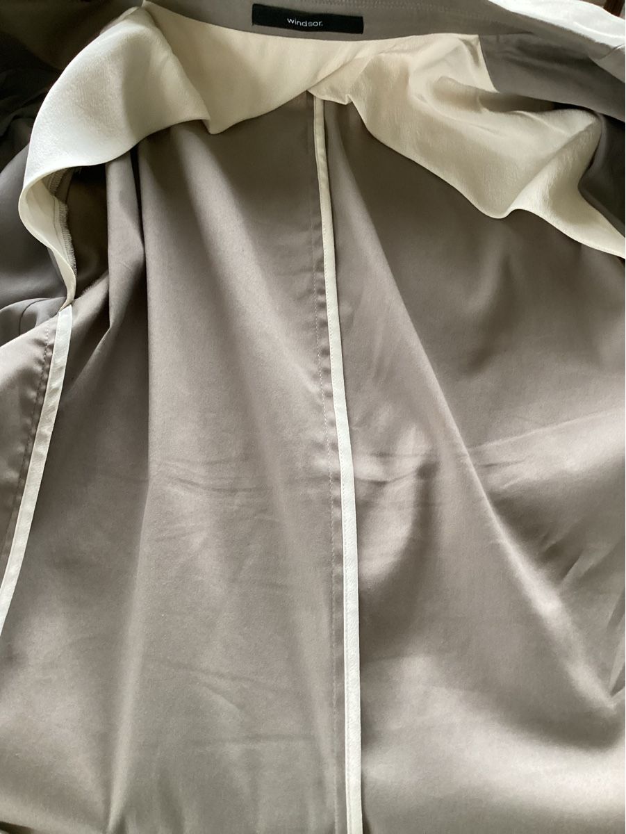 Windsor Giacche: Windsor, Damenblazer, Gr. 40 – Usato da Salenstein venduto da Esprit57 5