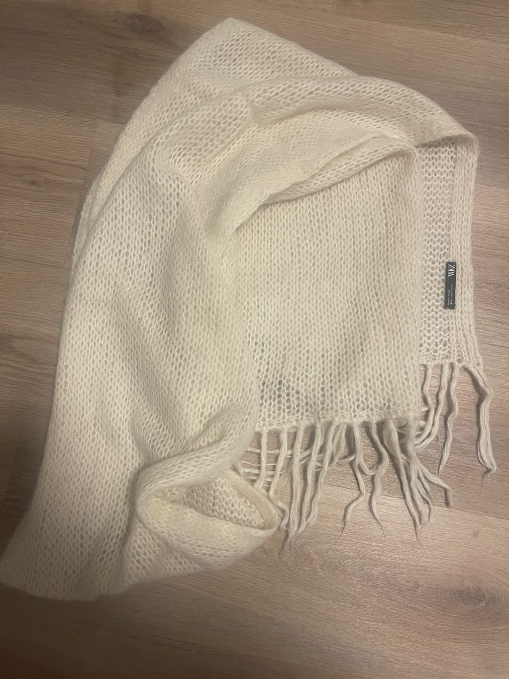 Zara Foulards, Tücher & Schals: Schal weiss – Neu (gemäss Beschreibung) aus Winterthur von Milan340 1