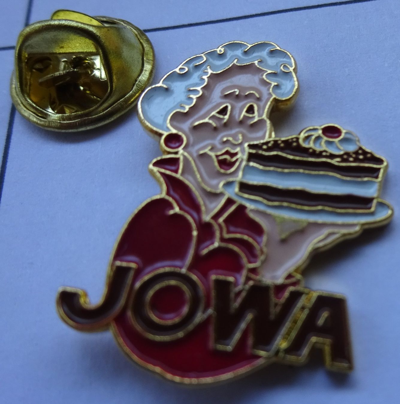 Plaquettes & Badges: Pin JOWA Torte Gebäck – D'occasion à Utzenstorf par BUtter81