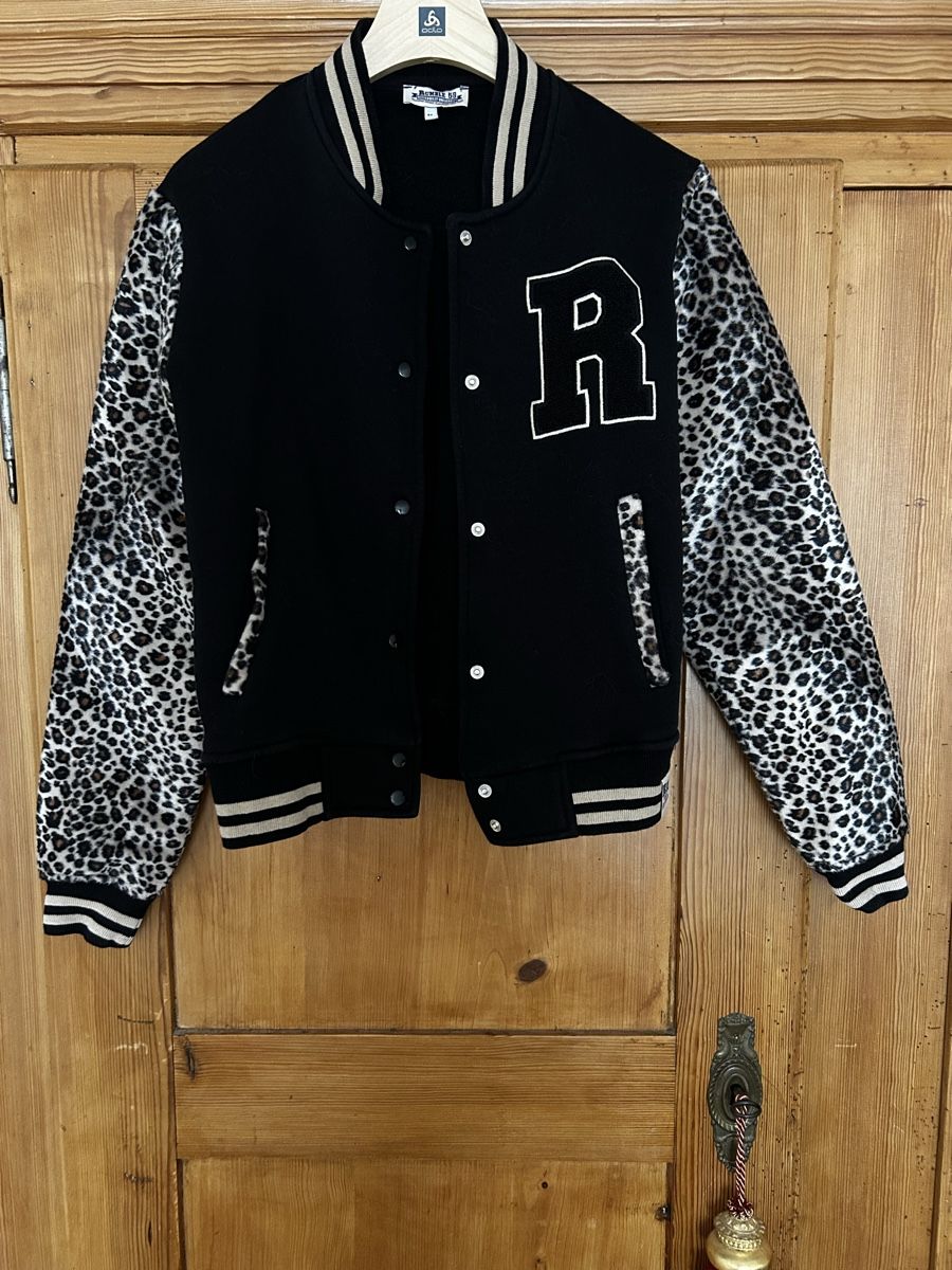 Giacche: Coole Collegejacke mit Teddyplüsch M – Nuovo (secondo la descrizione) da Winterthur venduto da Sunshineandrain