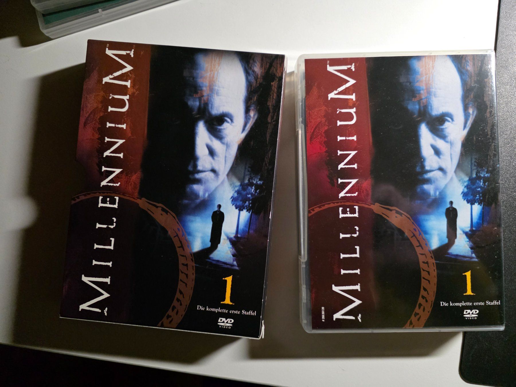 Tutti i DVDs: 6 DVD - Millenium 1 - komplette 1. Staffel – Usato da Walterswil BE venduto da Lonitti 1