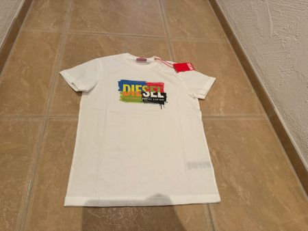 Diesel neues cooles Shirt, 14-16J 168