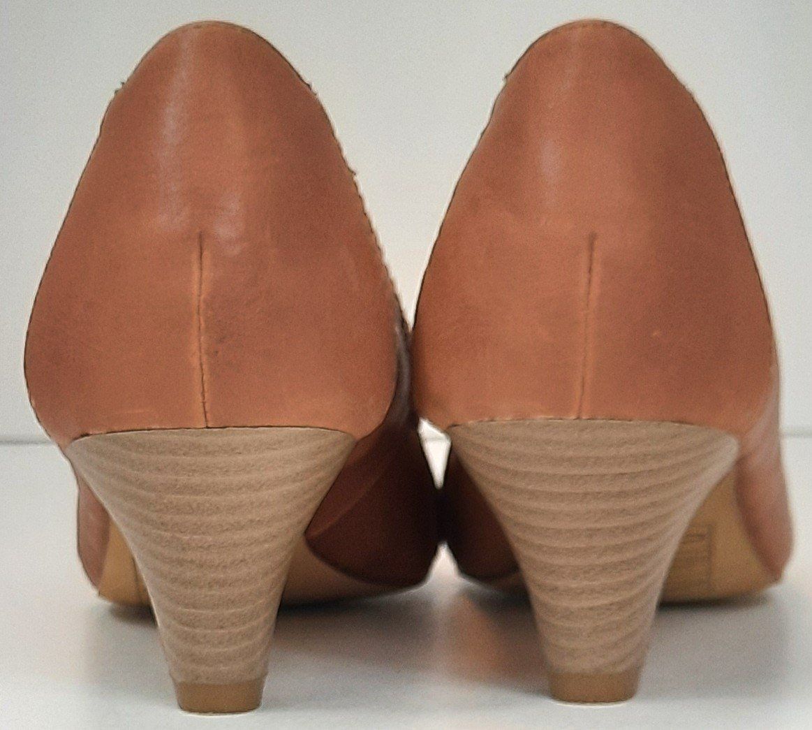 Cube Scarpe da donna: CUBE Damen Pumps Braun Gr.37 – Usato da Seuzach venduto da VT-Collections2 2