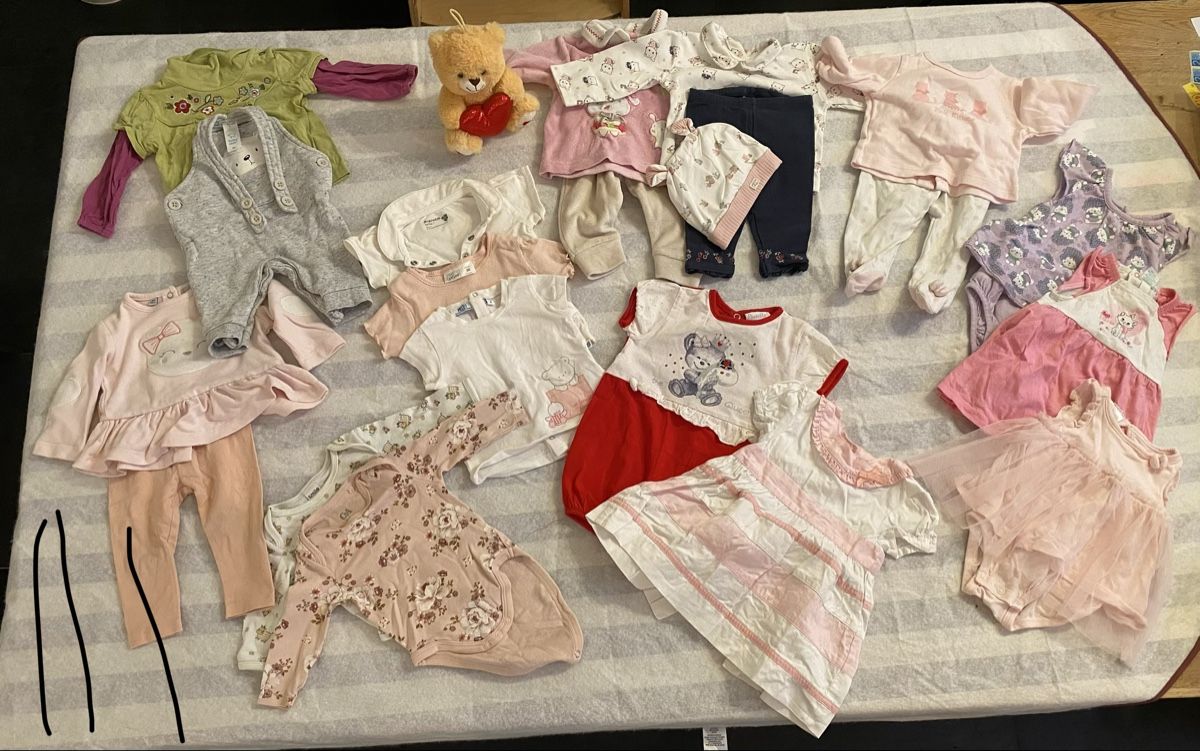 Lotti & Set di vestiti: Baby-girl-Set 0-3M – Usato da Büren SO venduto da air_z2hp 1