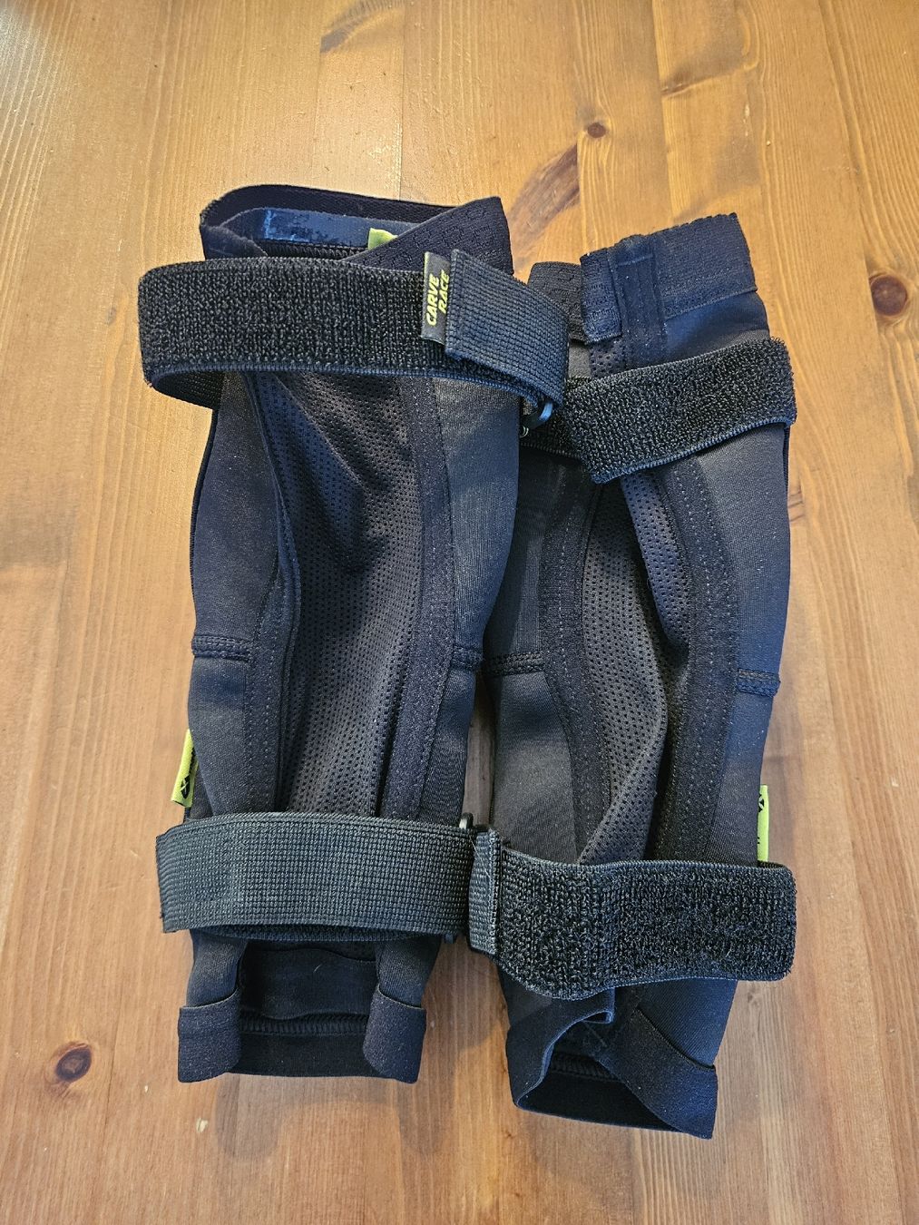 IXS Protezioni & Imbottiture: Ellbogenschoner iXS – Nuovo (secondo la descrizione) da Winterthur venduto da pepelino78 1