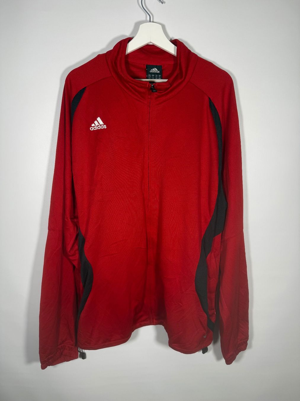 Maglioni & Felpe: Adidas Trainingsjacke  XL – Usato da Mühledorf BE venduto da ericgrunder_12