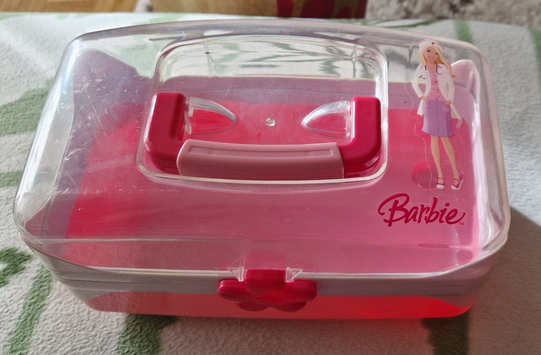 Bambole: Grande boite Barbie – Usato da Couvet venduto da Pioune