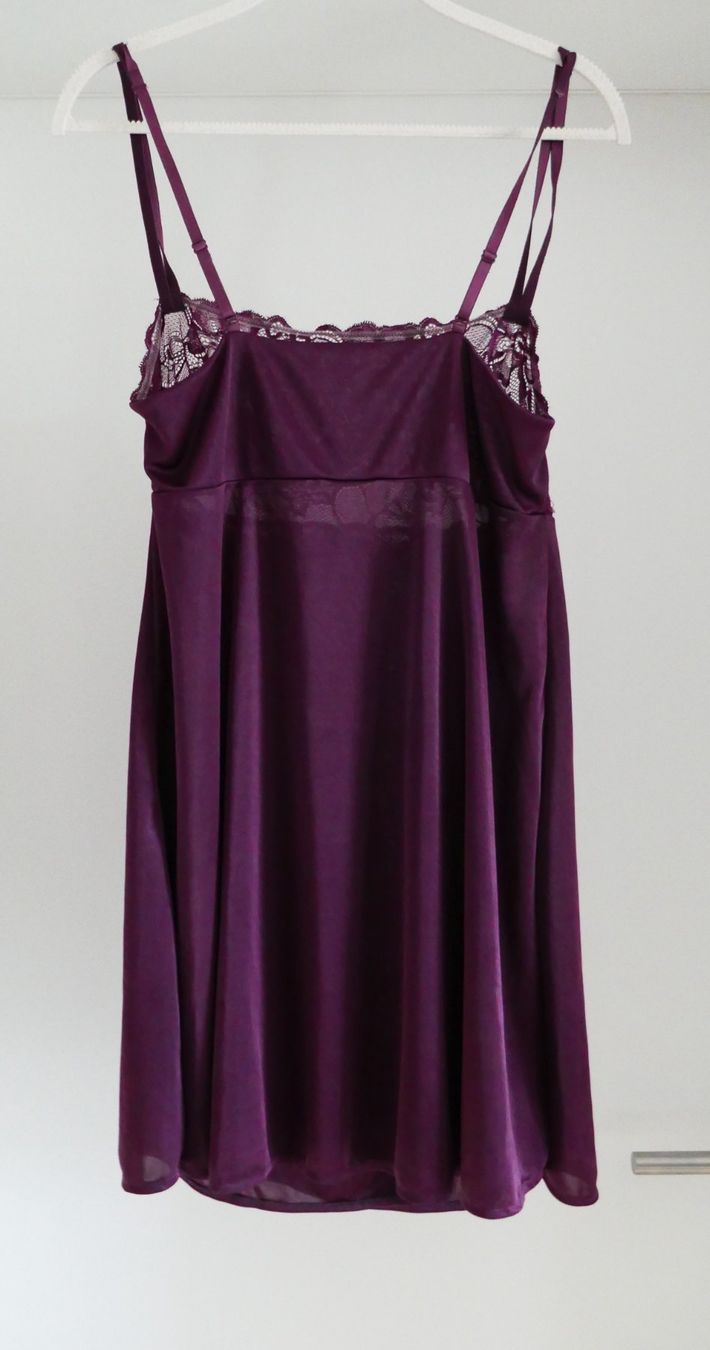 Altra biancheria intima: Negligée violett, Gr. 40 – Usato da Port venduto da uzuku 1